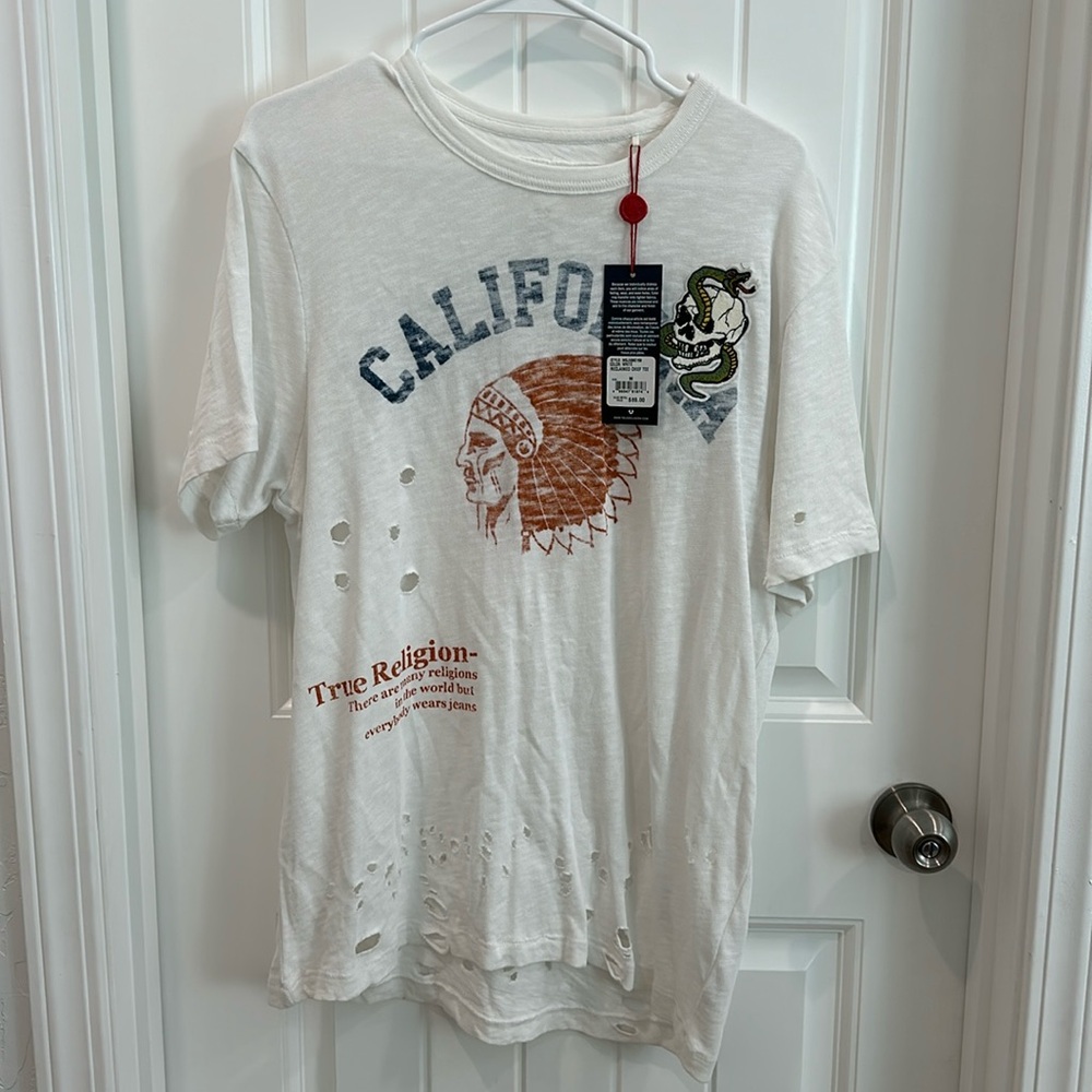 Men’s true religion, T-shirt, size medium